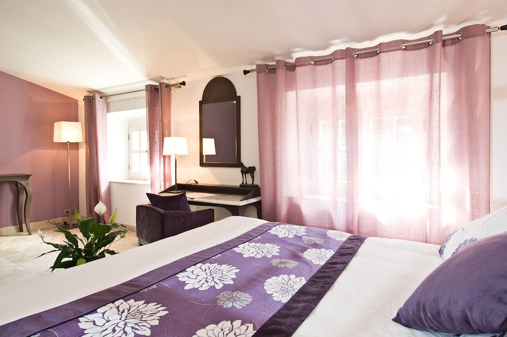 moulin de vernegues hotel