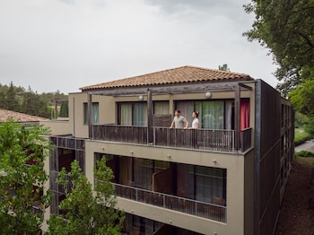 Moulin De Vernegues Hotel & Spa,Avignon>>Aix-En-Provence,4 star