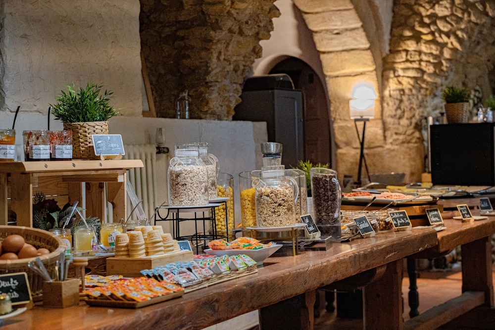 moulin de vernegues hotel