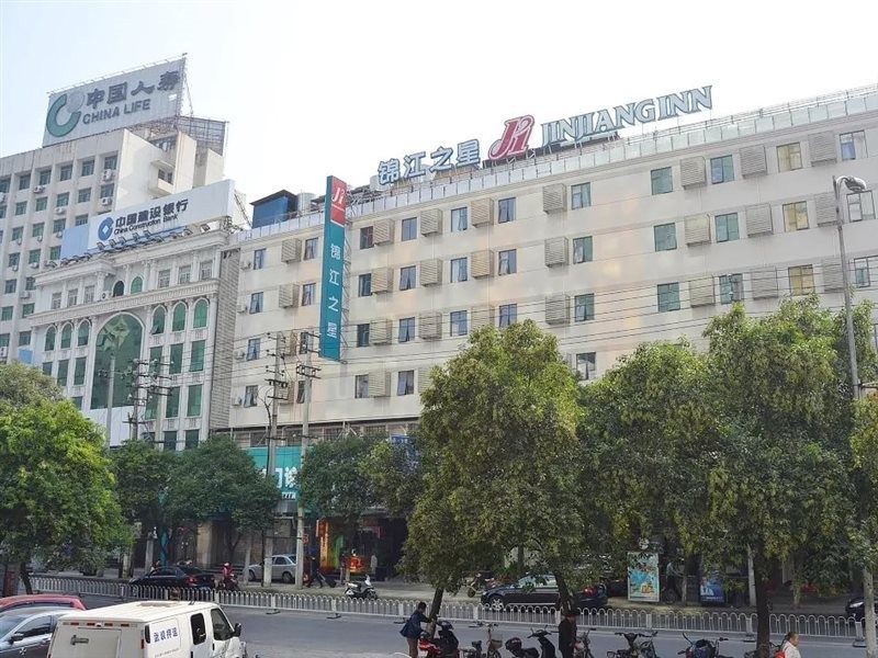 jinjiang inn nanchang bayi square yongshu road