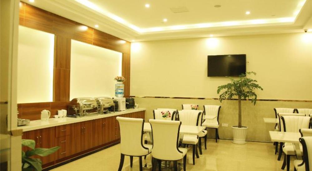 greentree inn qinyang middle huaifu road express hotel