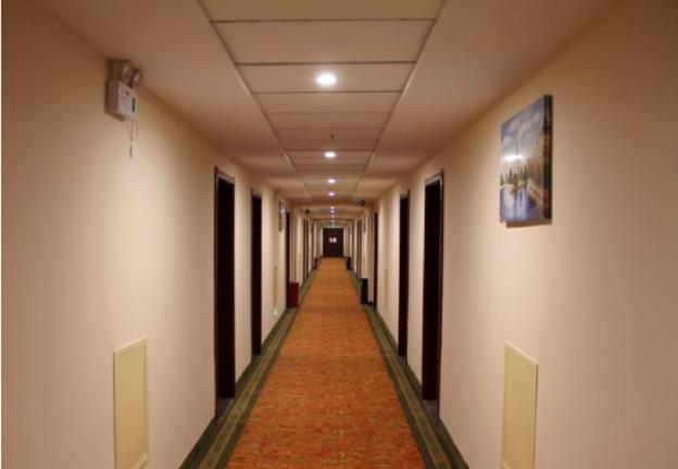 greentree inn qinyang middle huaifu road express hotel