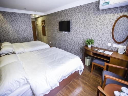 Greentree Inn Bozhou Agricultural Trade City Express Hotel,Wuxiaoge>>Bozhou,3 star