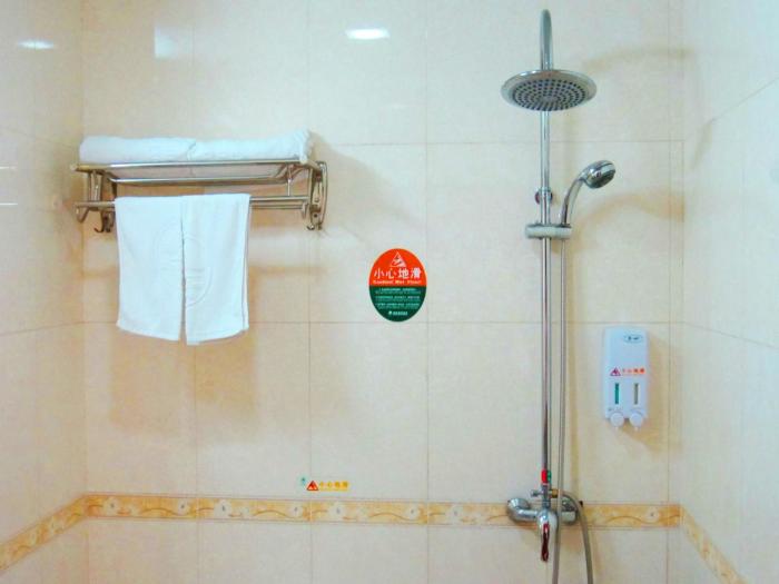 greentree inn shanxi jinzhong jiexiu railway station express hotel