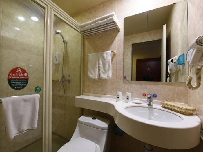 greentree inn shanxi jinzhong jiexiu railway station express hotel