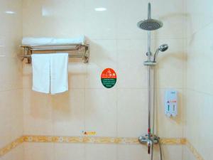 greentree inn shanxi jinzhong jiexiu railway station express hotel