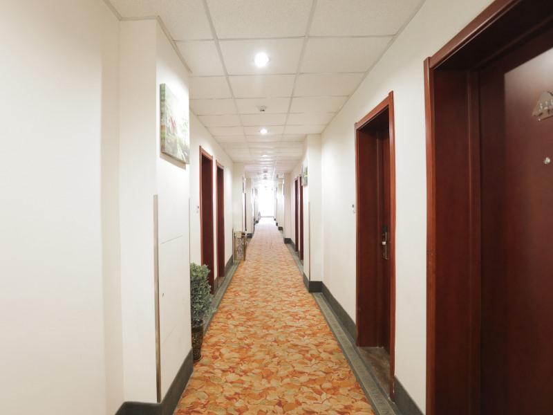 Greentree Inn Baoding Sanfeng Road Agricultural University Shell Hotel,Baoding City>>Baoding,3 star
