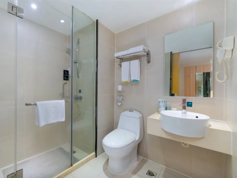 city comfort inn yulin wenhua square wanda plaza