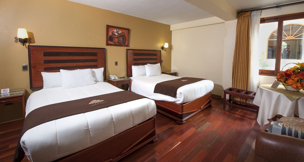 hotel mabey urubamba