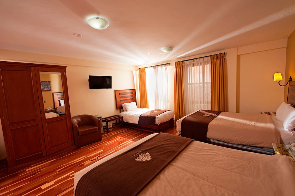 hotel mabey urubamba