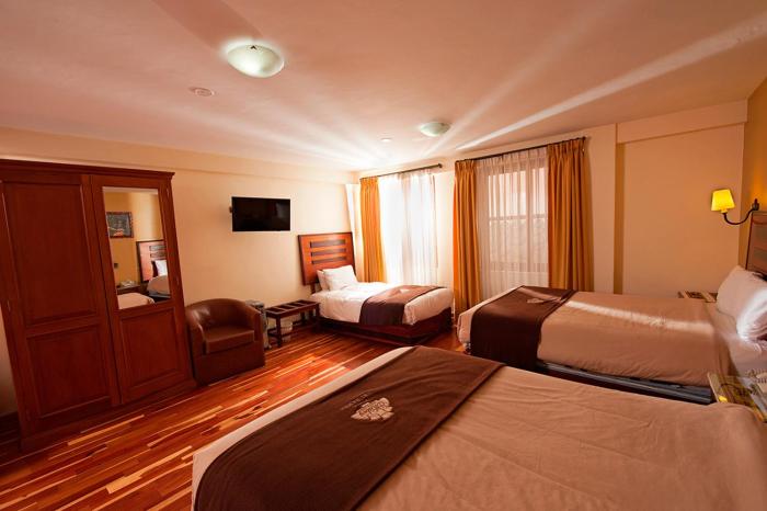 hotel mabey urubamba