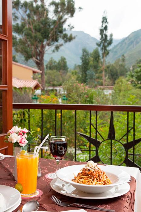 hotel mabey urubamba