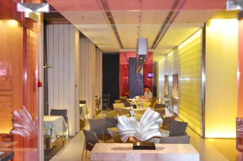 jinjiang inn select shenyang zhongjie pedestrian street the palace