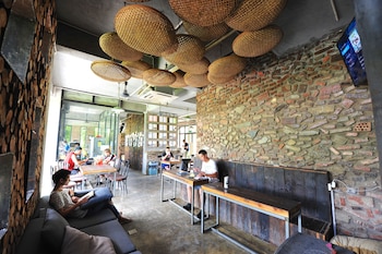 yangshuo sudder street guesthouse