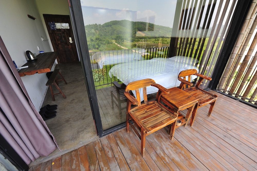 yangshuo sudder street guesthouse