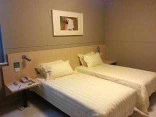 jinjiang inn weihai liugong island scenic spot shopping market