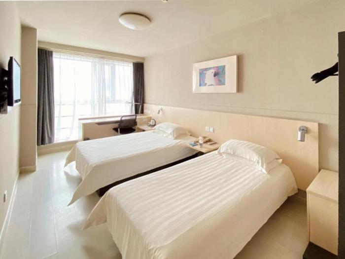 jinjiang inn weihai liugong island scenic spot shopping market