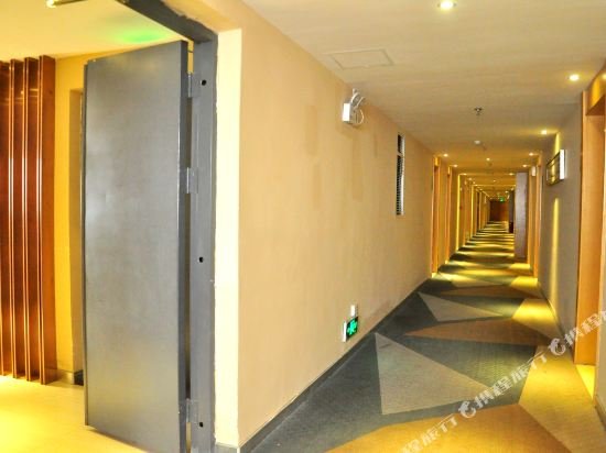 city comfort inn yongzhou jinshui bay