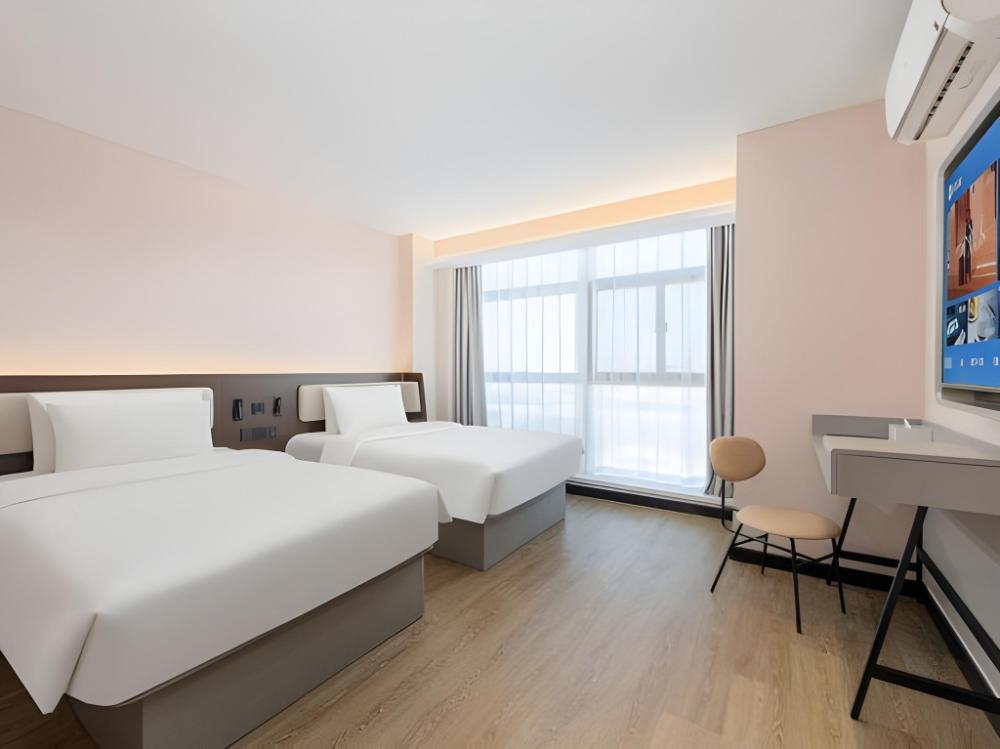 hanting hotel dalian sports center