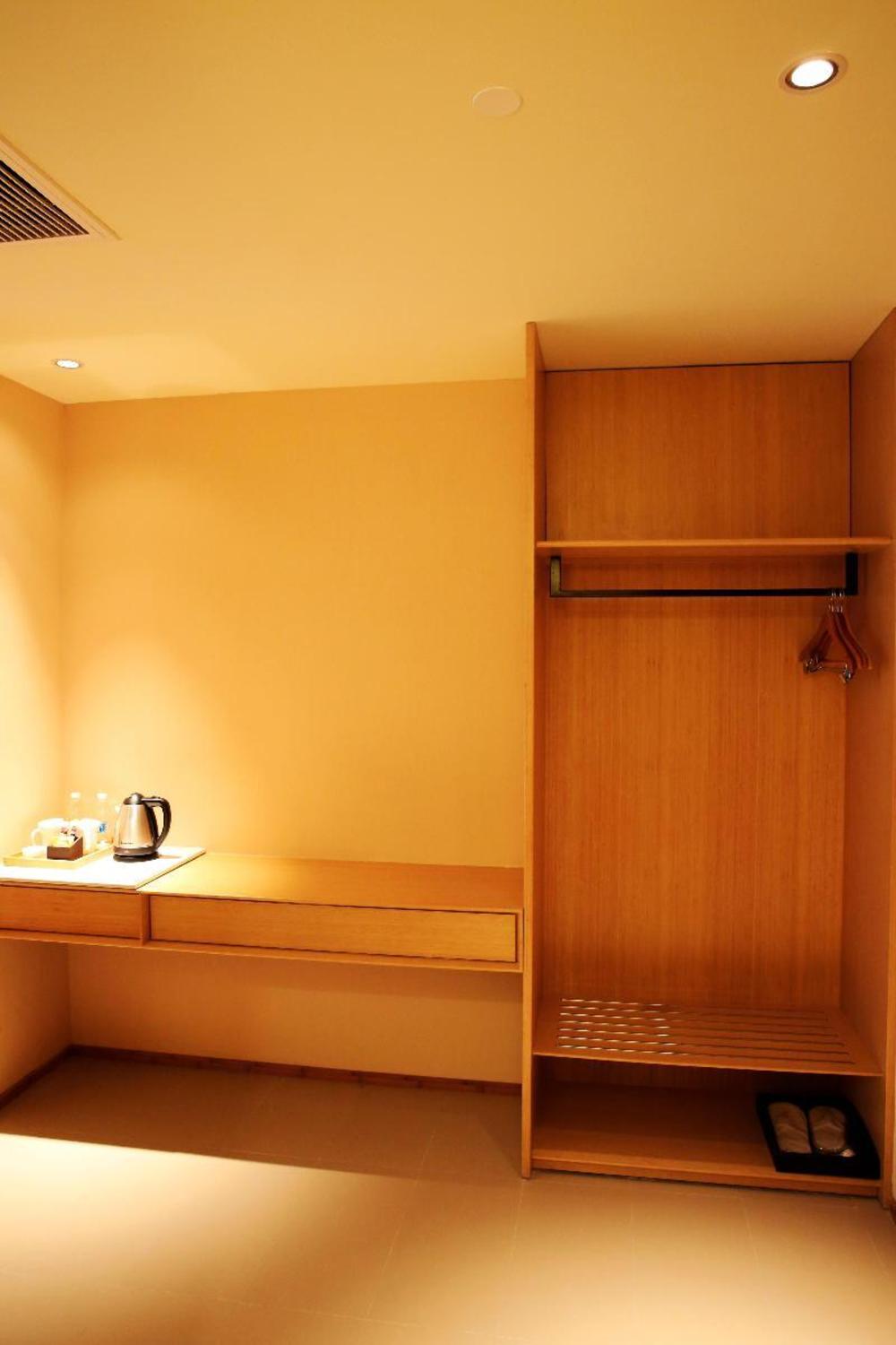 ji hotel zhenjiang railway station