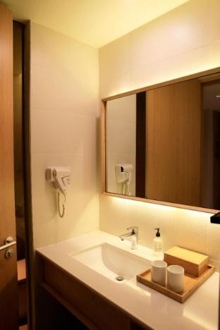 ji hotel zhenjiang railway station