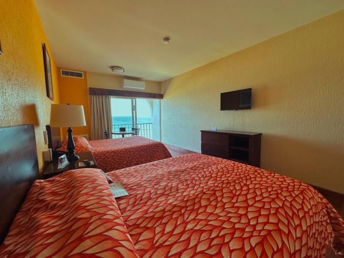 rosarito beach hotel