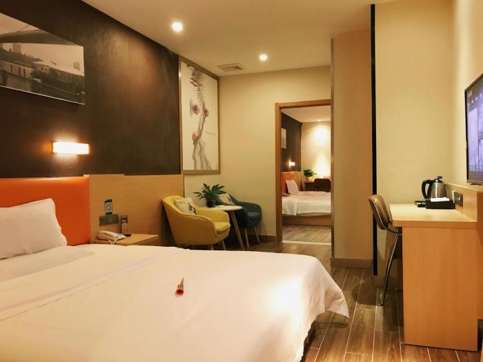 7 days premium nanjing xinjiekou metro station