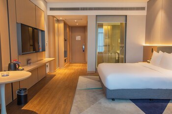 holiday inn express dongguan shatian