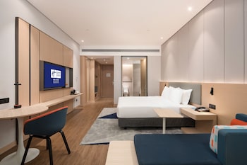 holiday inn express dongguan shatian