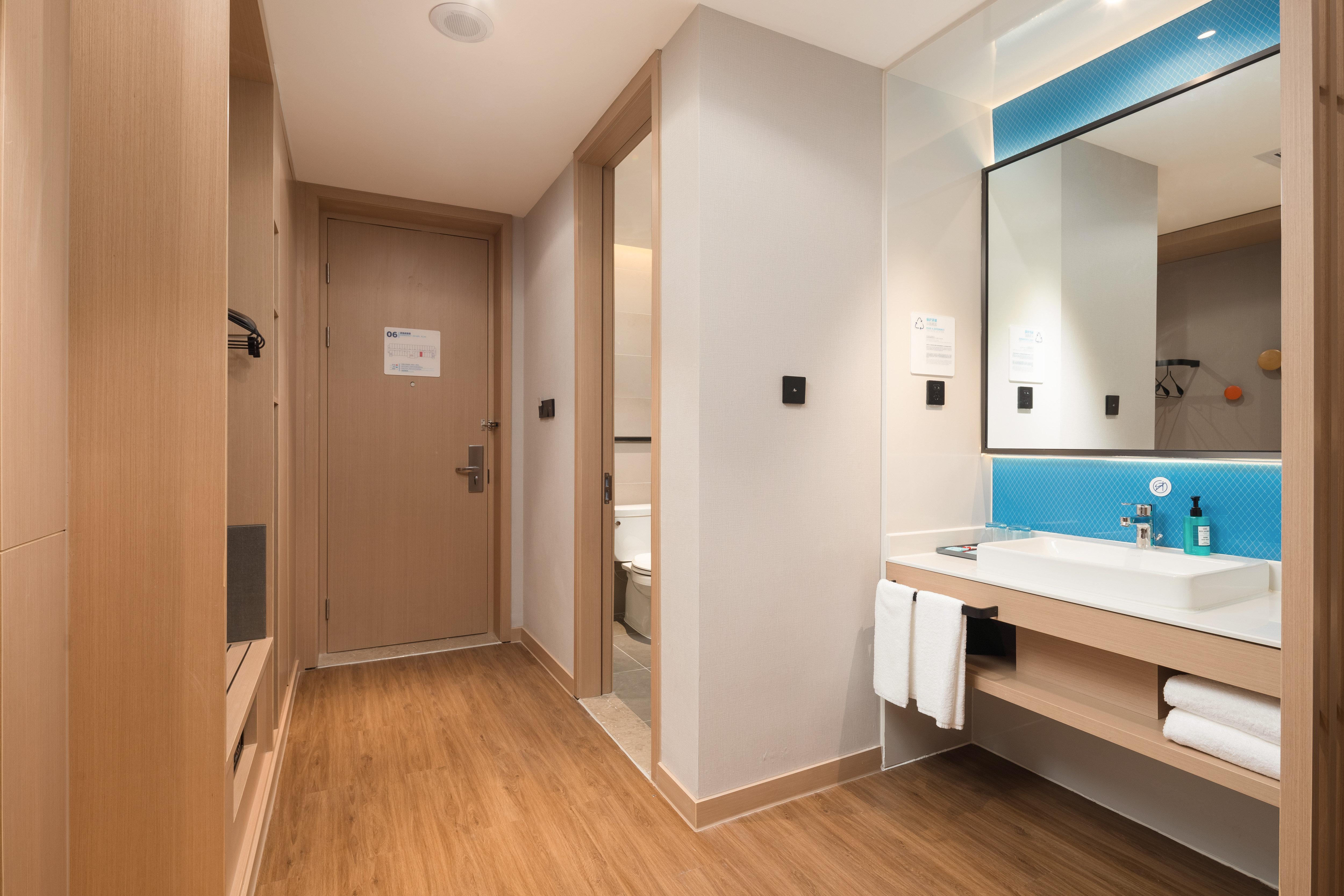 holiday inn express dongguan shatian