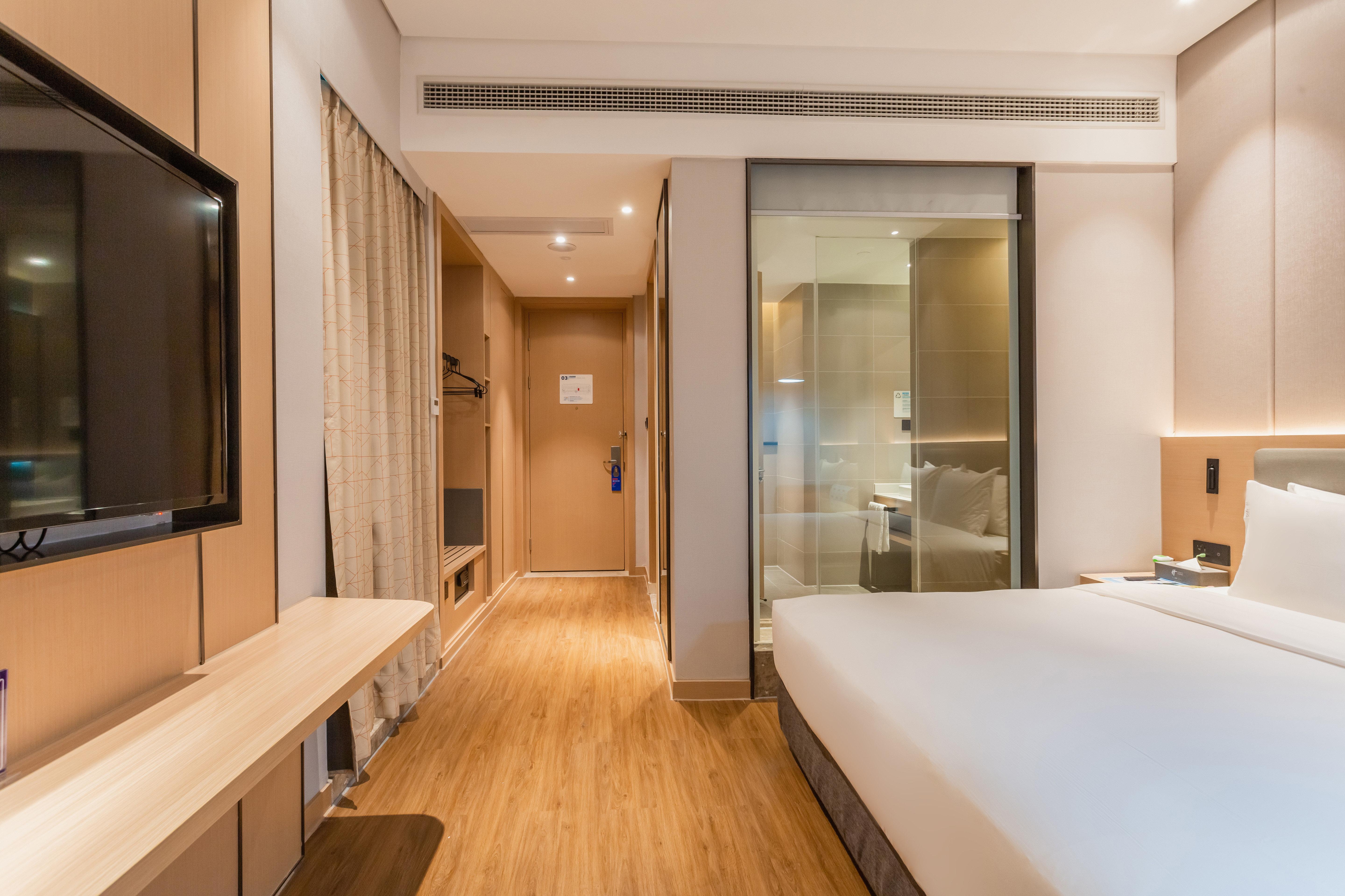 holiday inn express dongguan shatian