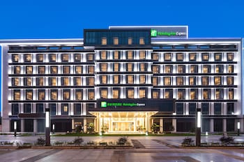 Holiday Inn Express Dongguan Shatian,Guangzhou>>Dongguan,3 star
