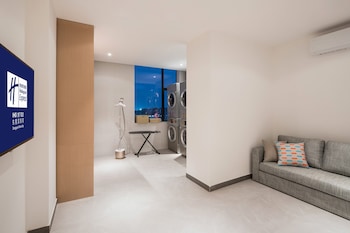 Holiday Inn Express Dongguan Shatian,Guangzhou>>Dongguan,3 star