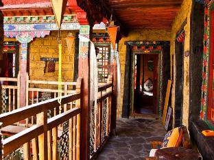 shambhala palace lhasa tibet