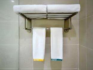 city comfort inn wuhan hanyang street caidian square metro station