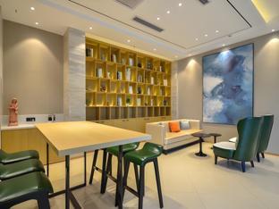 city comfort inn wuhan hanyang street caidian square metro station