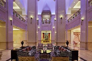 yin run jin jiang castle hotel