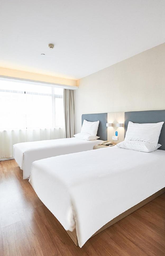 hanting hotel ulanhot railway station
