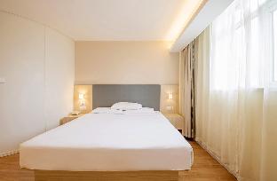 Hanting Hotel Ulanhot Railway Station,,2 star