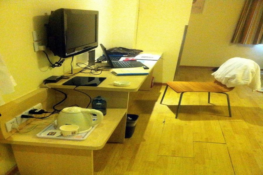 7 days inn shanghai xinzhuang metro station cloud nine plaza