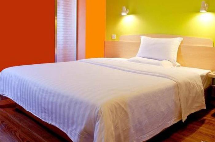 7 days inn shanghai xinzhuang metro station cloud nine plaza