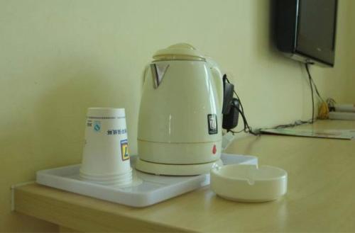 7 days inn shanghai xinzhuang metro station cloud nine plaza