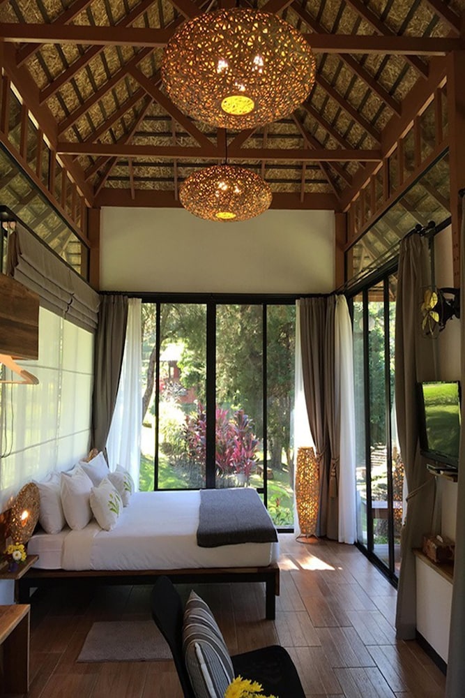 maesa valley garden resort