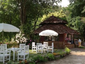 maesa valley garden resort