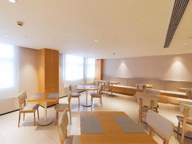 ji hotel shanghai hongqiao hub airport park