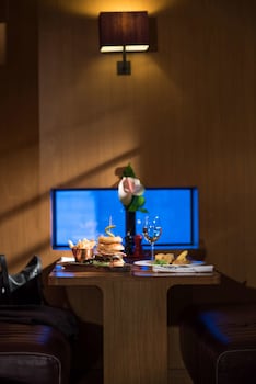 the fitzwilliam hotel belfast