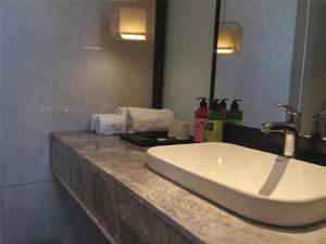 guangzhou city join hotel shipai qiao branch