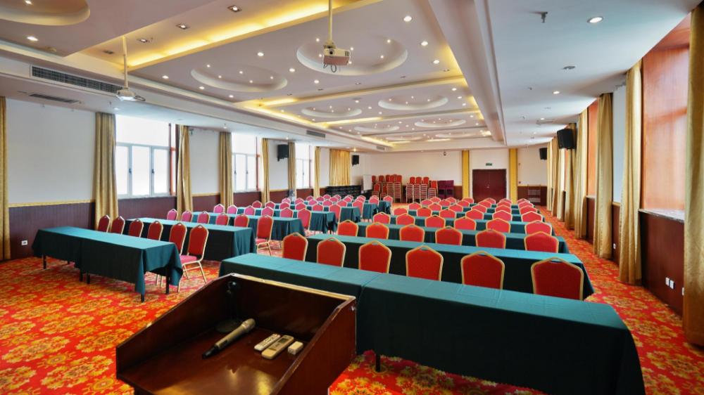 hanting hotel zhengzhou east haihang road