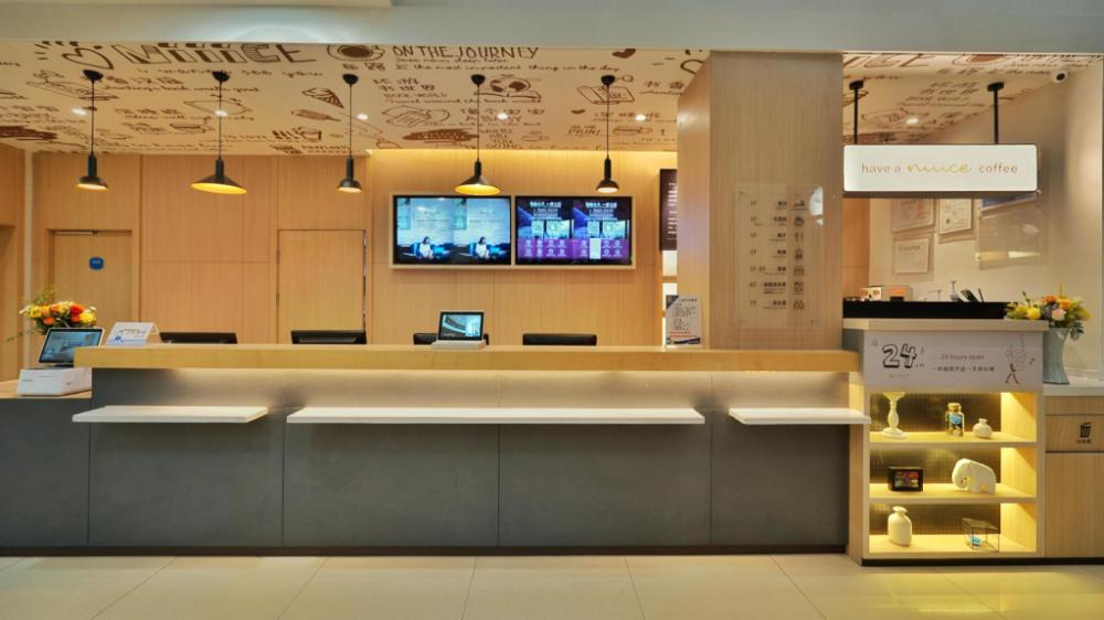 hanting hotel zhengzhou east haihang road