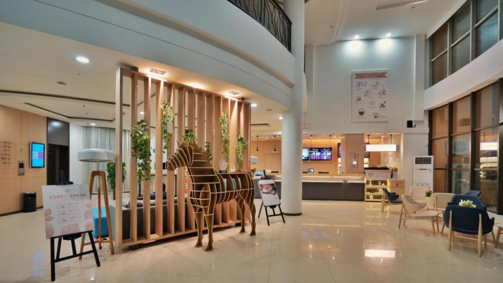 hanting hotel zhengzhou east haihang road